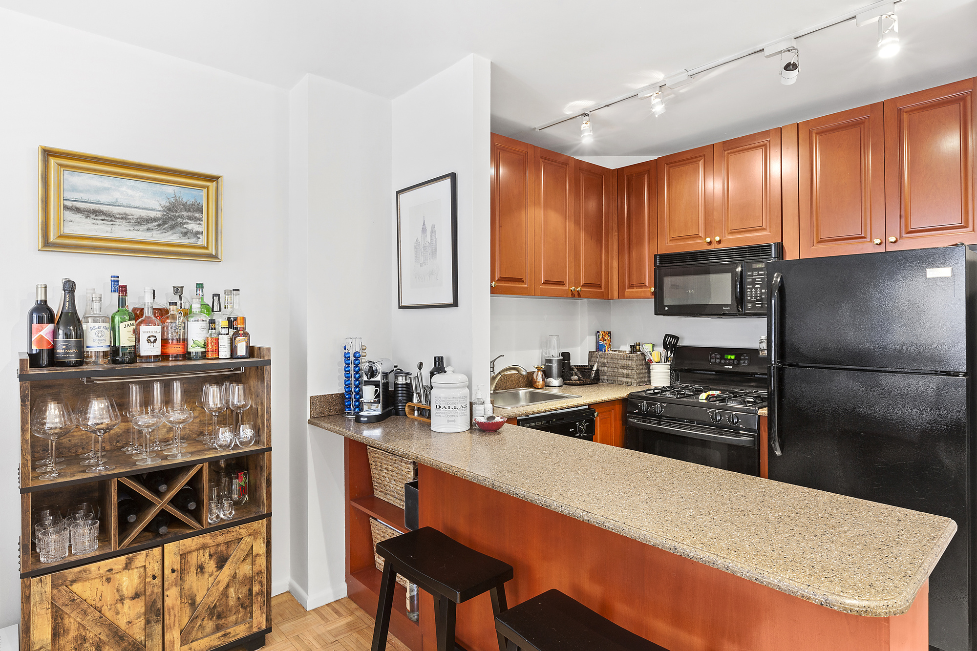 130 West 79th Street, Unit 10CD Manhattan, NY 10024 - Photo 7 of 10