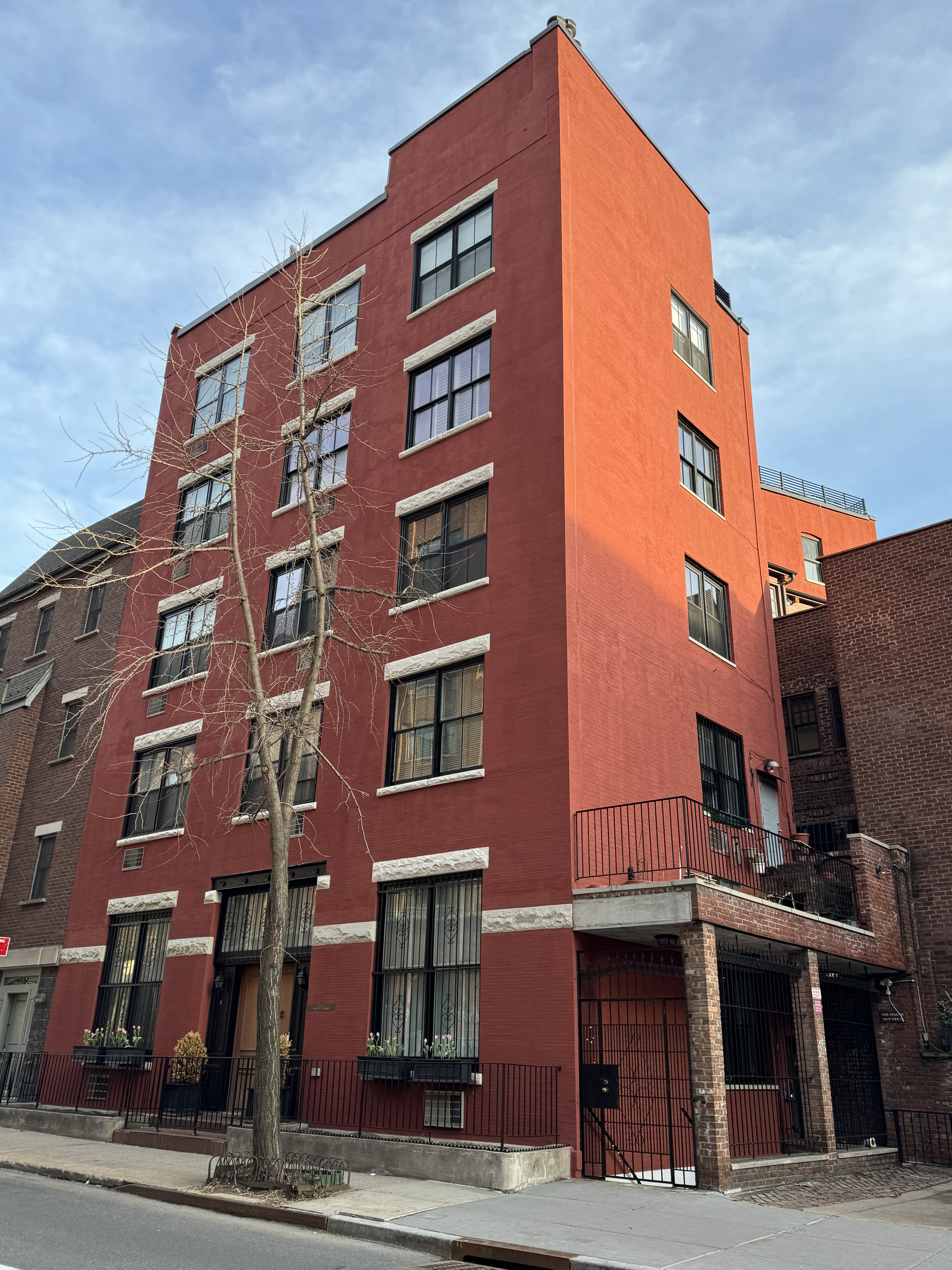 260 West 10th Street, Unit 1E Manhattan, NY 10014 - Photo 9 of 9 a front view of a building