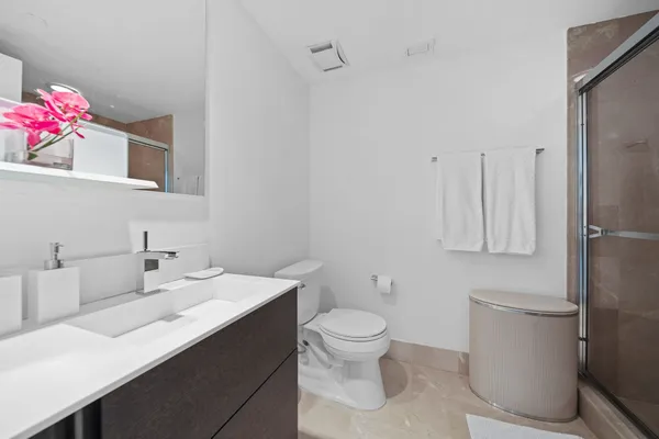 Contact Agent | 3301 Northeast 183rd Street, Unit 2606, Aventura, FL 33160