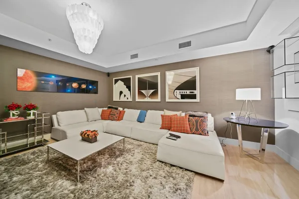 Contact Agent | 3301 Northeast 183rd Street, Unit 2606, Aventura, FL 33160