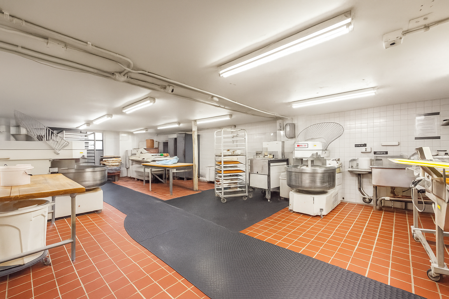 192-194 Union Street Brooklyn, NY 11231 - Photo 13 of 37 a living room with lots of furniture and clutter