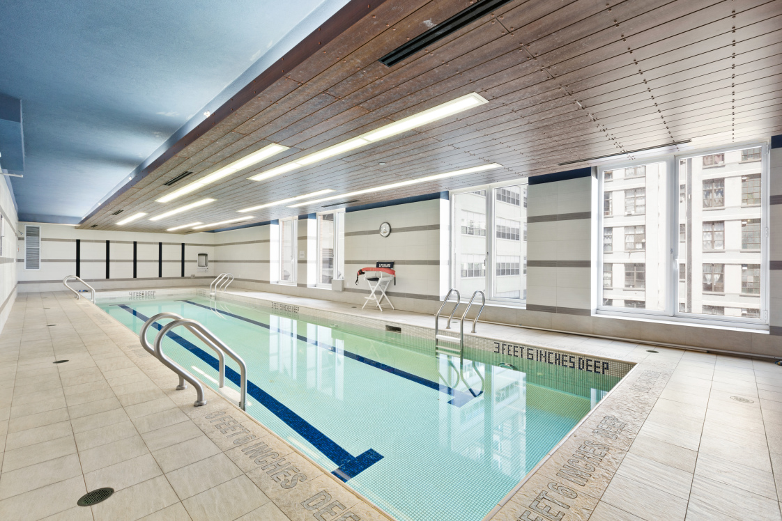 306 Gold Street, Unit 20F Brooklyn, NY 11201 - Photo 18 of 21 a large swimming pool with a large window