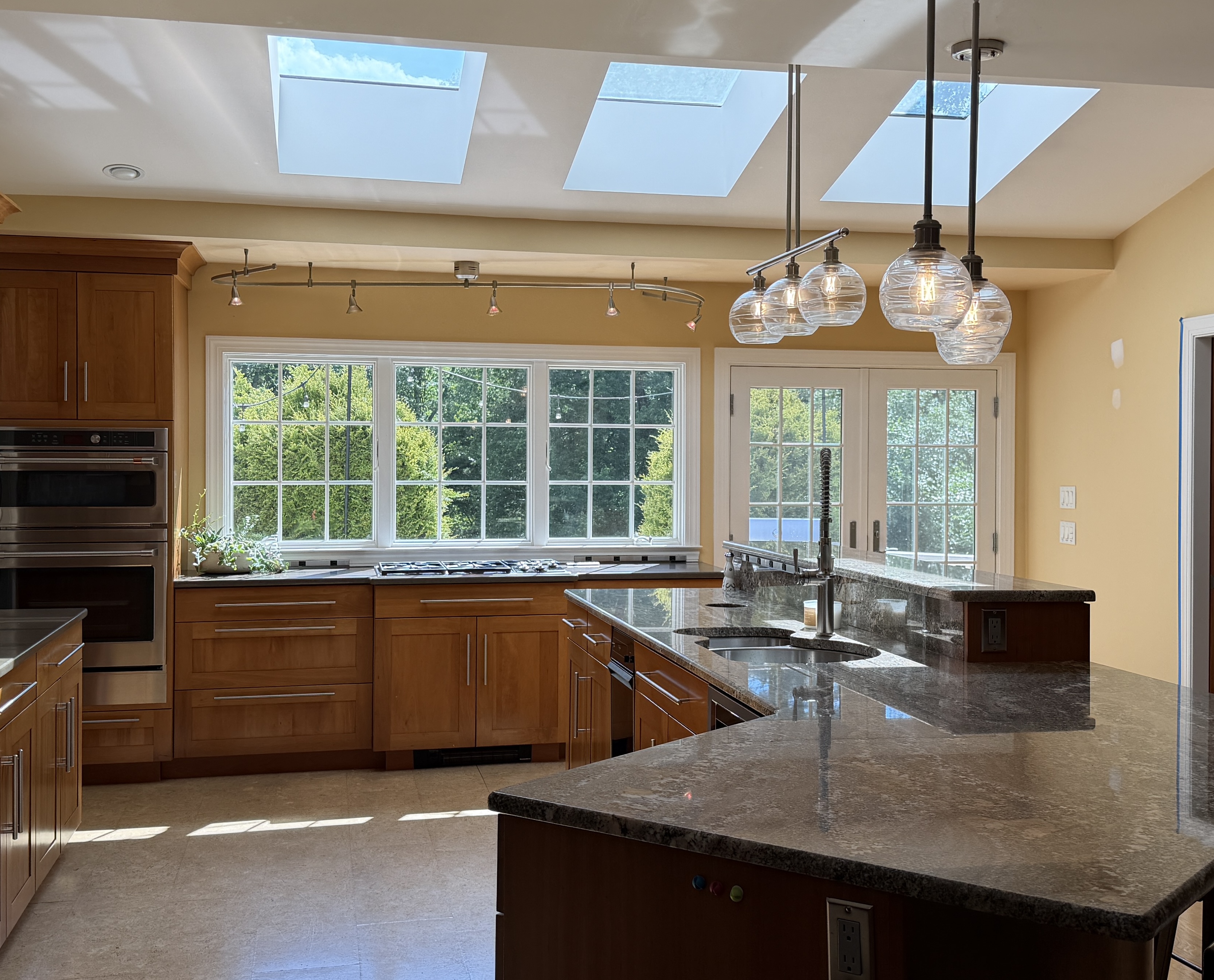 24 Russett Hill Road Sherborn, MA 01770 - Photo 4 of 12