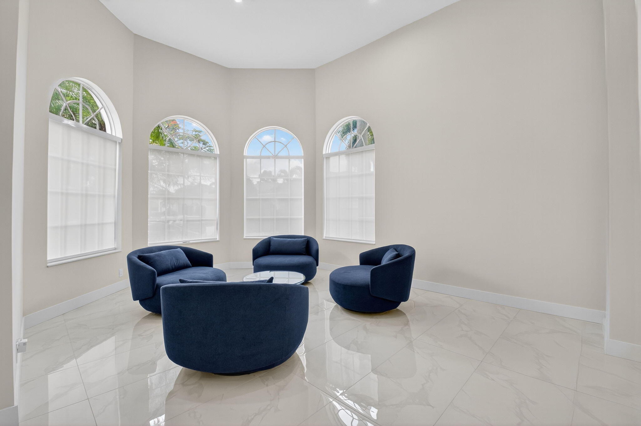 6529 Somerset Circle Boca Raton, FL 33496 - Photo 5 of 75 a living room with furniture and a window