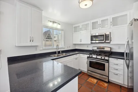 $2,199,000 | 336 Canal Street, Newport Beach, CA 92663