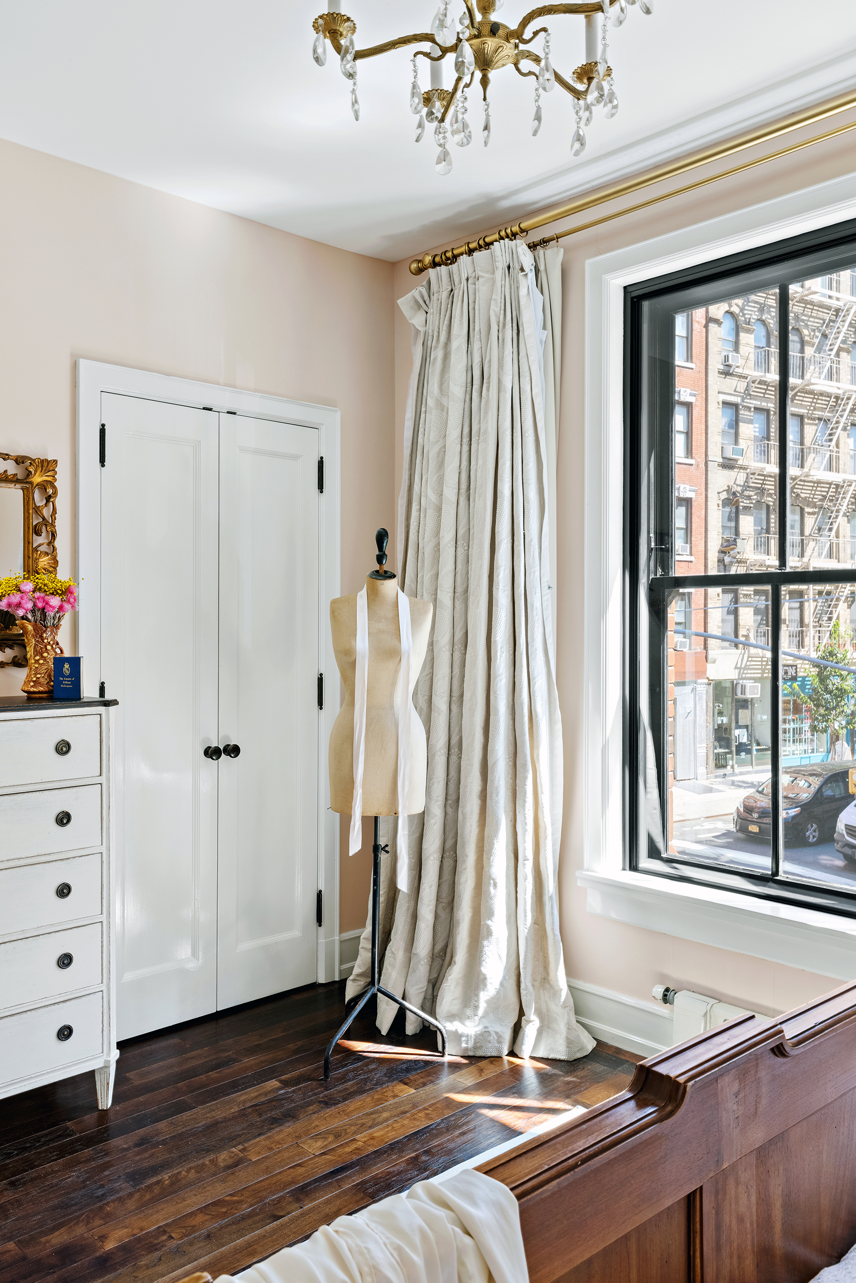 211 Elizabeth Street, Unit 2N Manhattan, NY 10012 - Photo 12 of 18