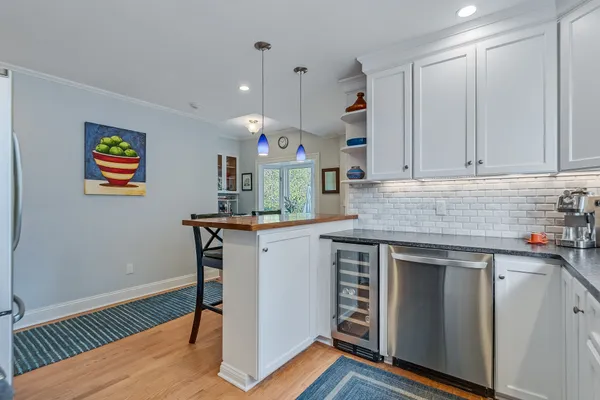 $1,650,000 | 41 Oakwood Avenue, Montclair, NJ 07043