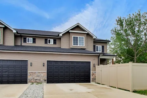 $335,000 | 13723 South Springfield Avenue, Unit 1, Robbins, IL 60472