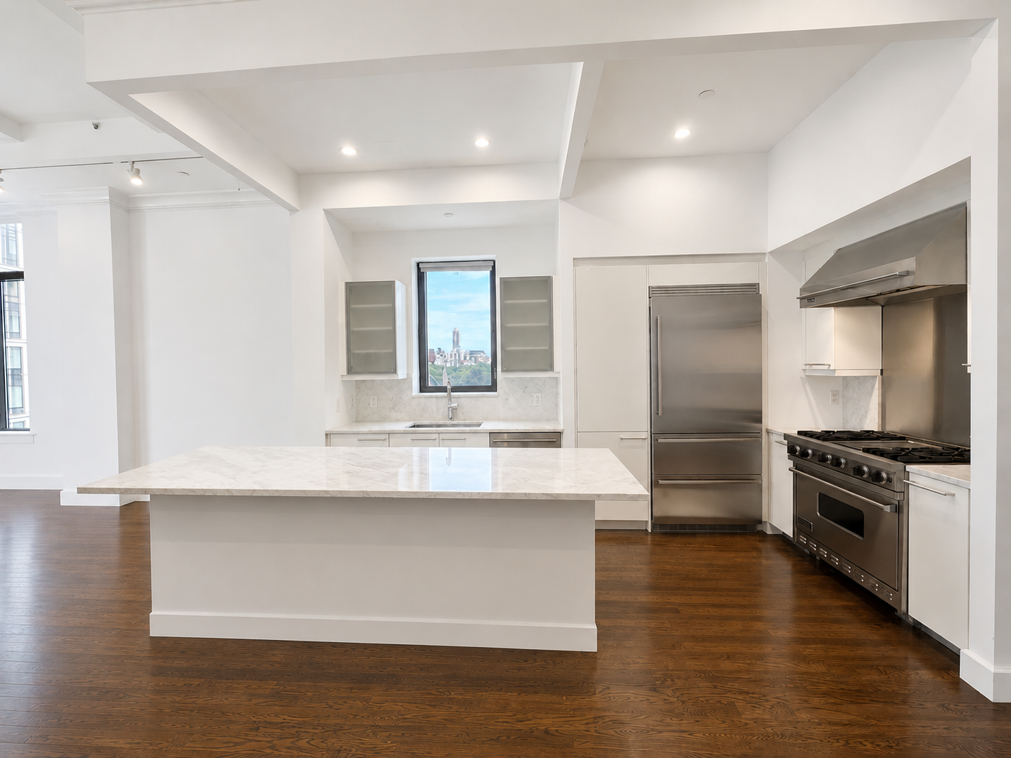 43 West 64th Street, Unit PH9D Manhattan, NY 10023 - Photo 6 of 37