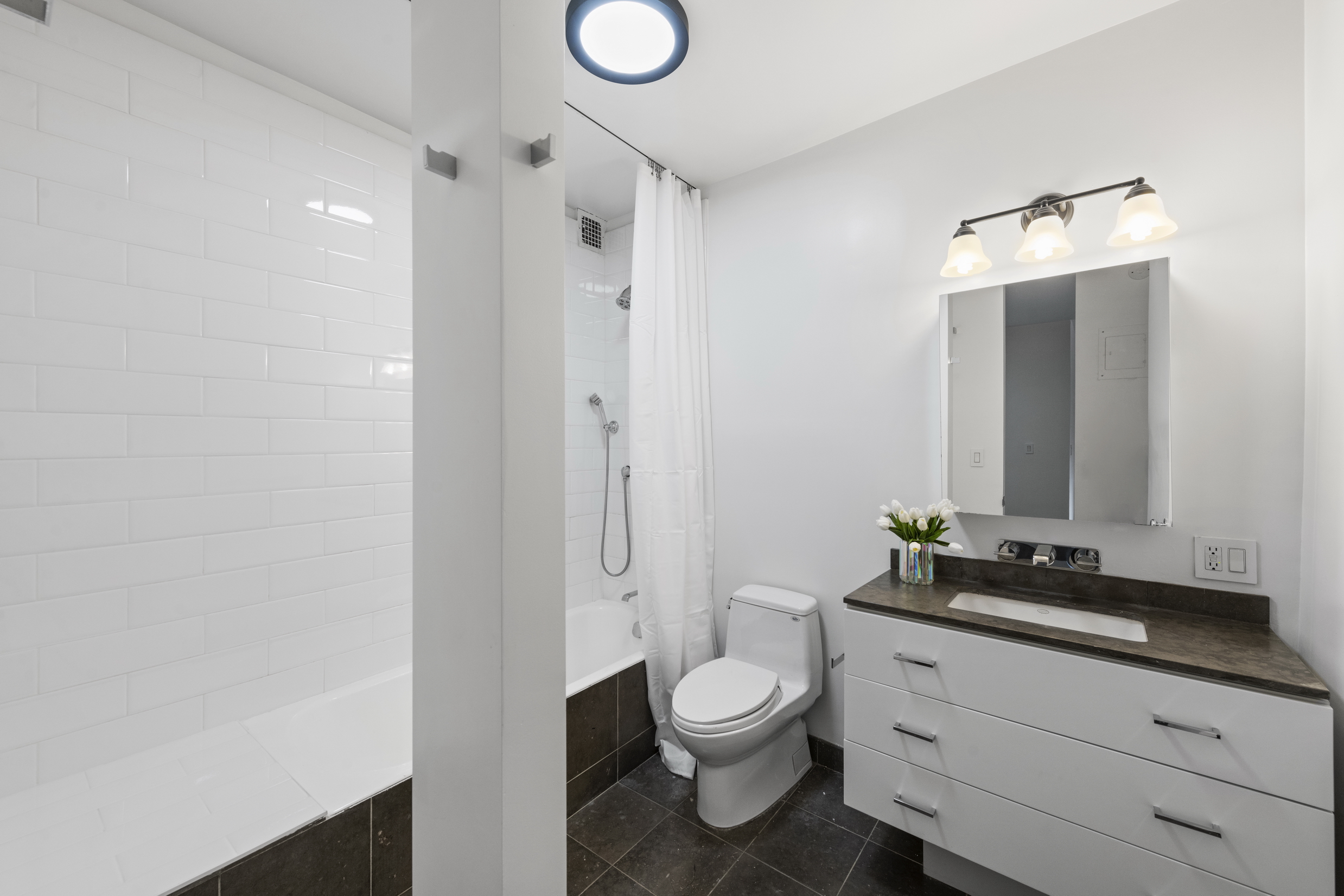 60 East 8th Street, Unit 7M Manhattan, NY 10003 - Photo 17 of 23