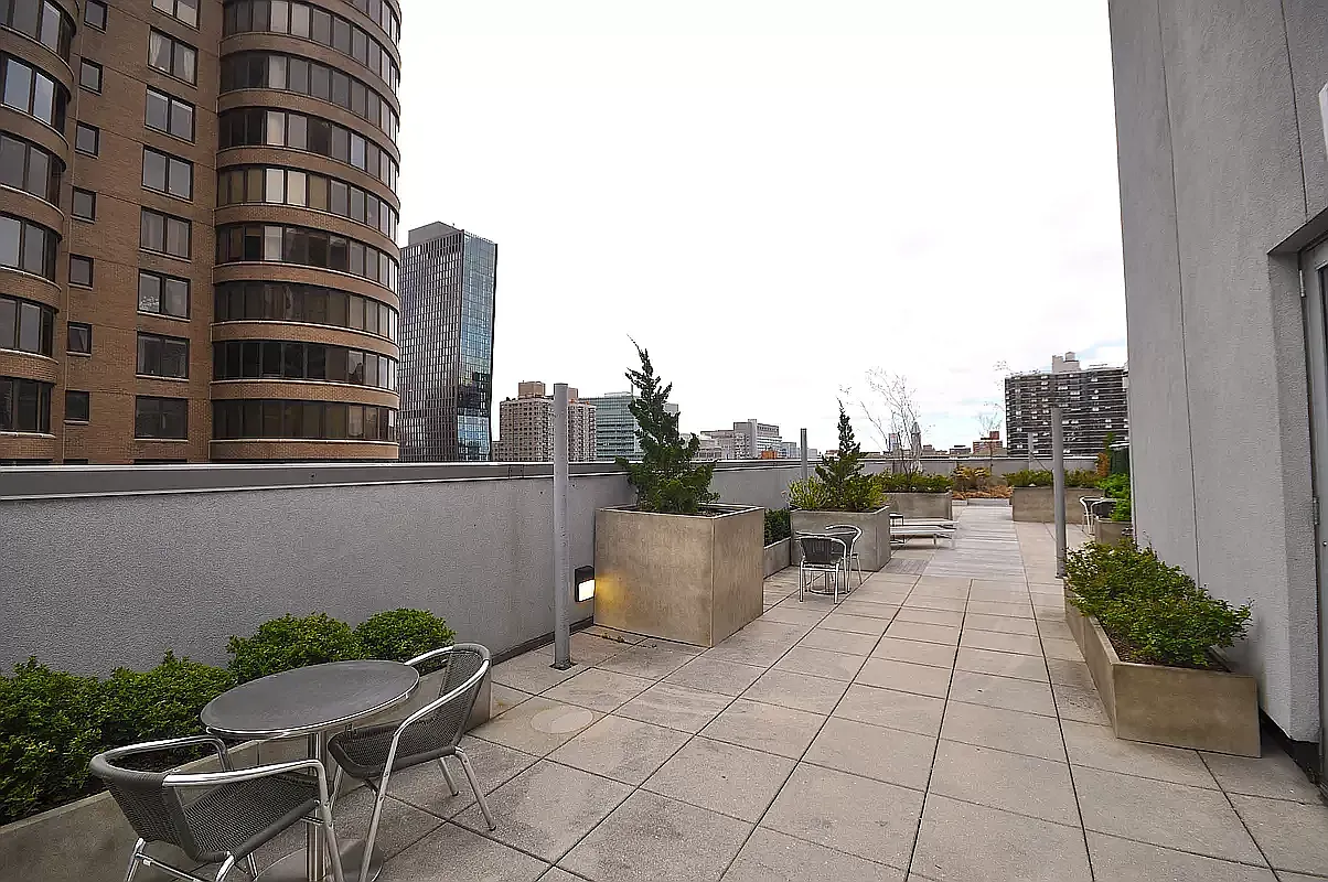 308 East 38th Street, Unit 14B Manhattan, NY 10016 - Photo 18 of 20