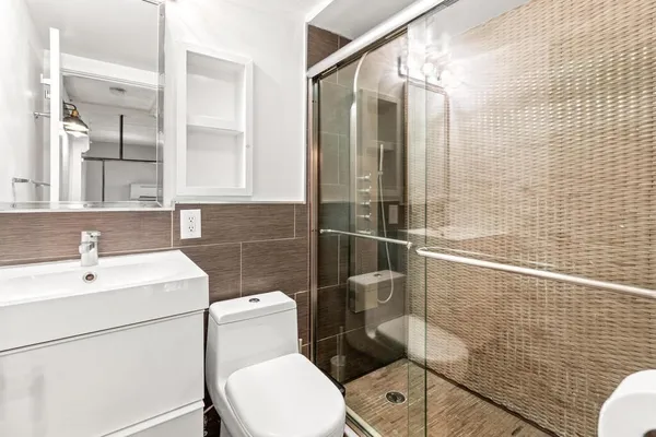 $5,400 | 18 Bay Street, Unit 4, Cambridge, MA 02139