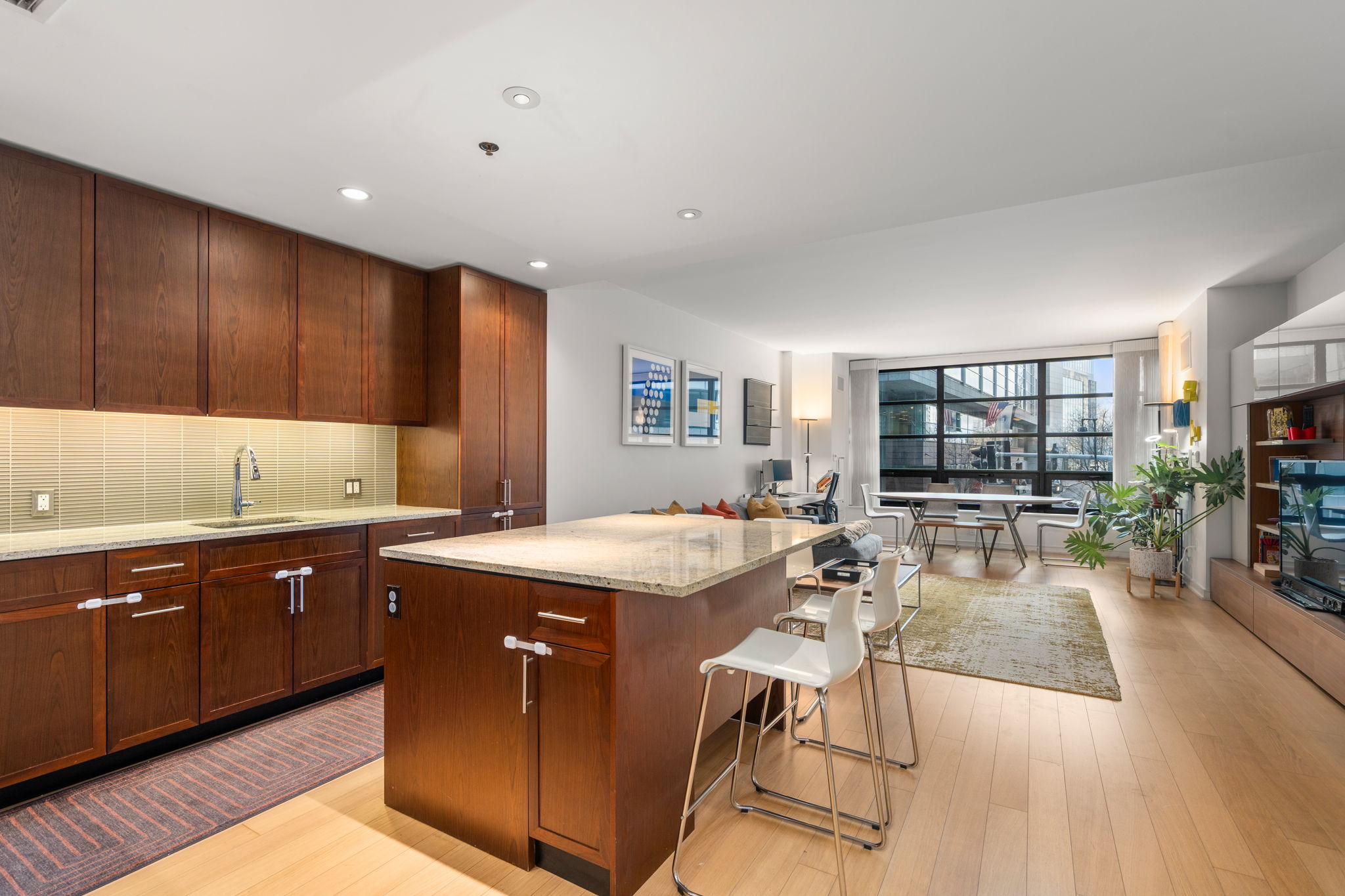 580 Washington Street, Unit 2A Boston, MA 02111 - Photo 12 of 44