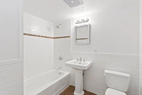 $850,000 | 189 Avenue C, Unit 6E | East Village