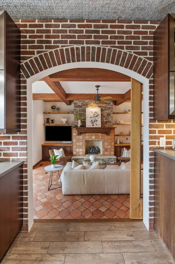 $3,125,000 | 761 10th Street Southeast, Washington, DC 20003