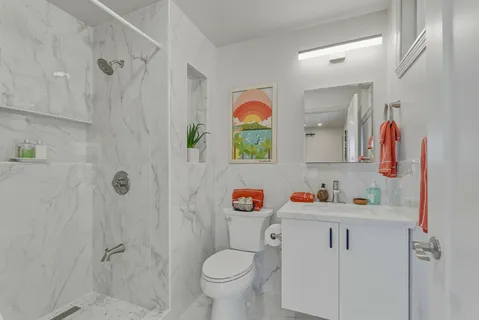 $1,450,000 | 3622 A Maunalei Avenue, Honolulu, HI 96816