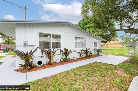 $499,999 | 145 Southwest 13th Avenue, Delray Beach, FL 33444