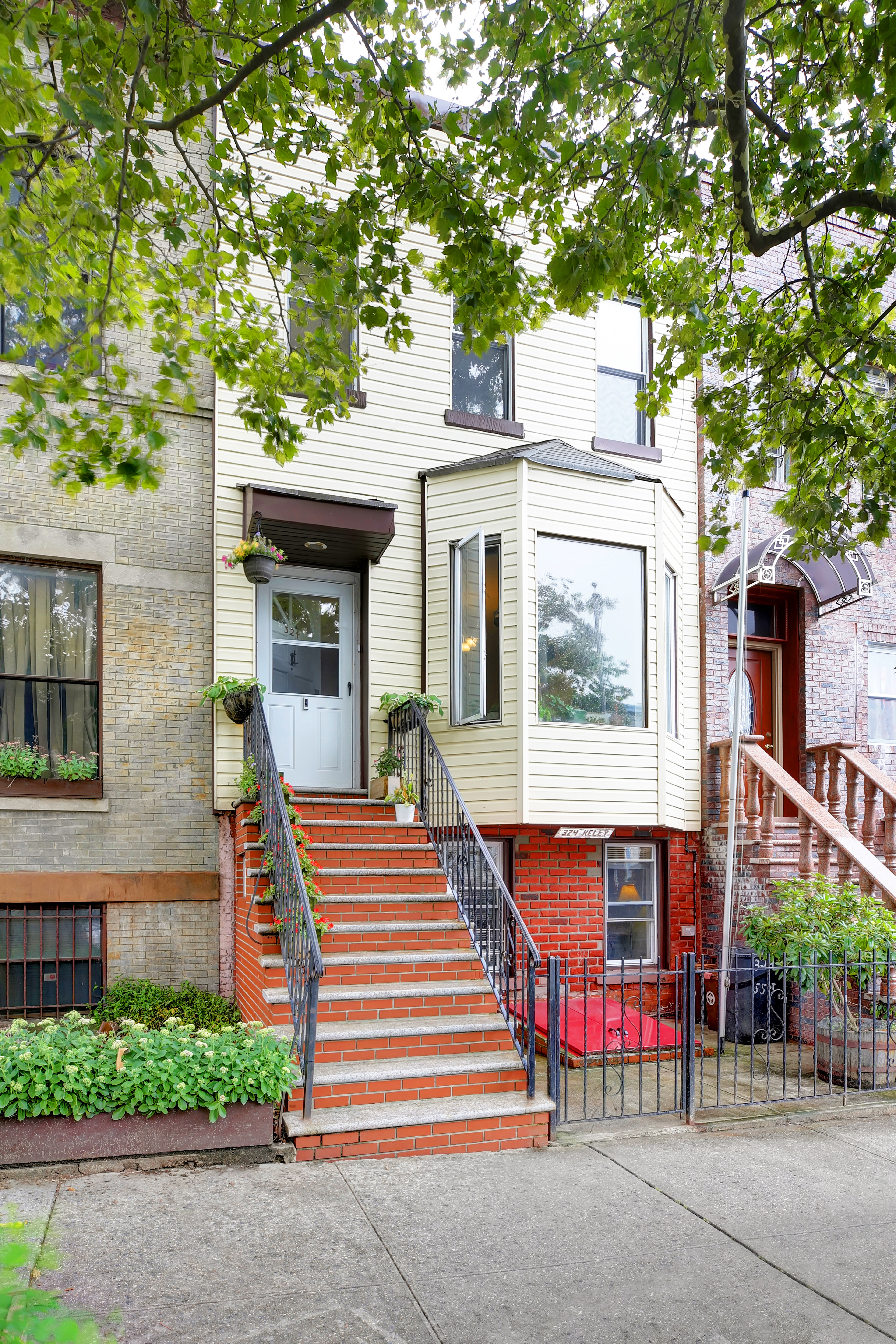 324 55th Street Brooklyn, NY 11220 - Photo 18 of 19