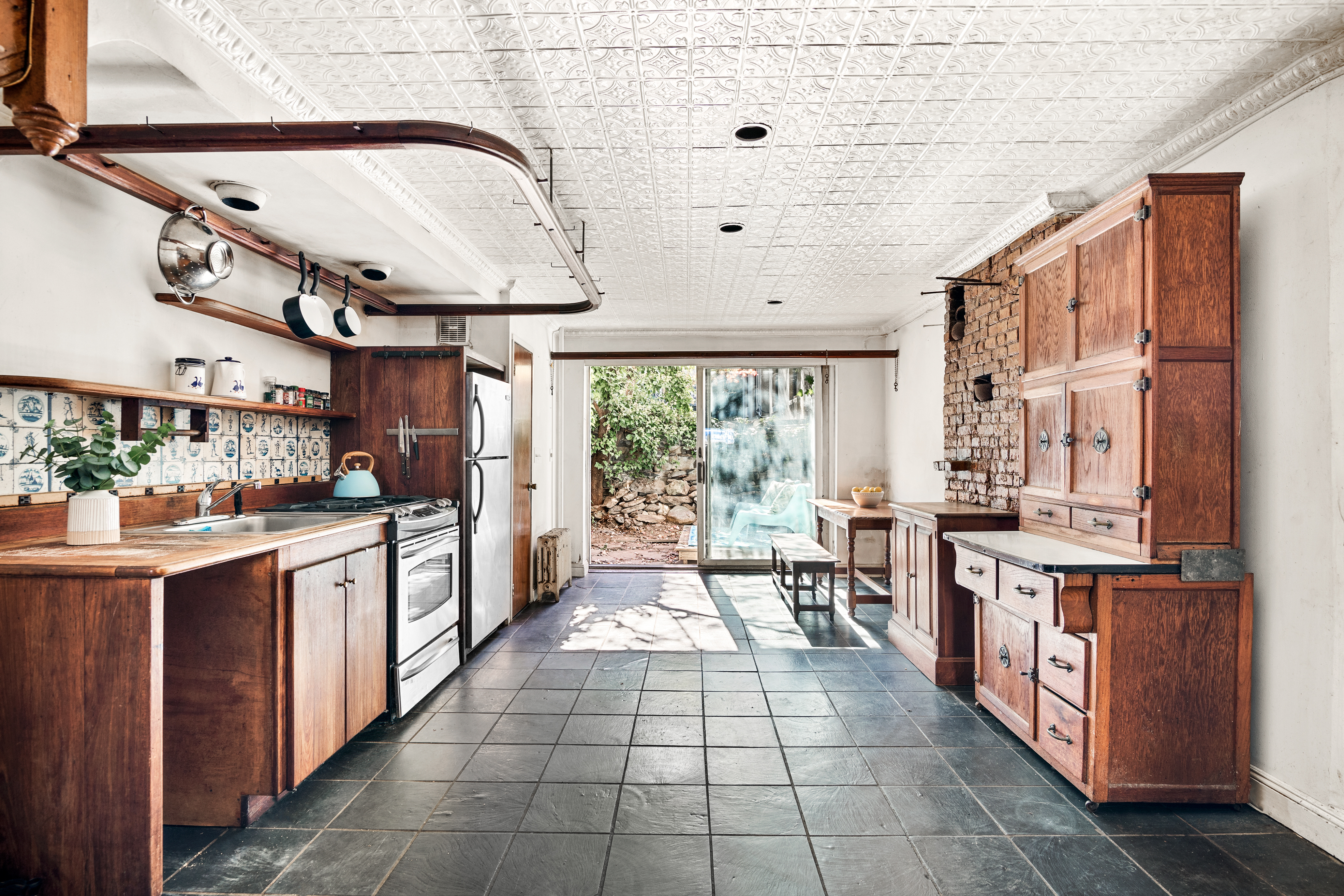 524 9th Street Brooklyn, NY 11215 - Photo 5 of 12