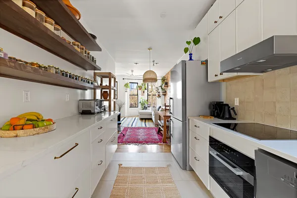 $1,300,000 | 114 Garfield Place, Unit 4L | Park Slope