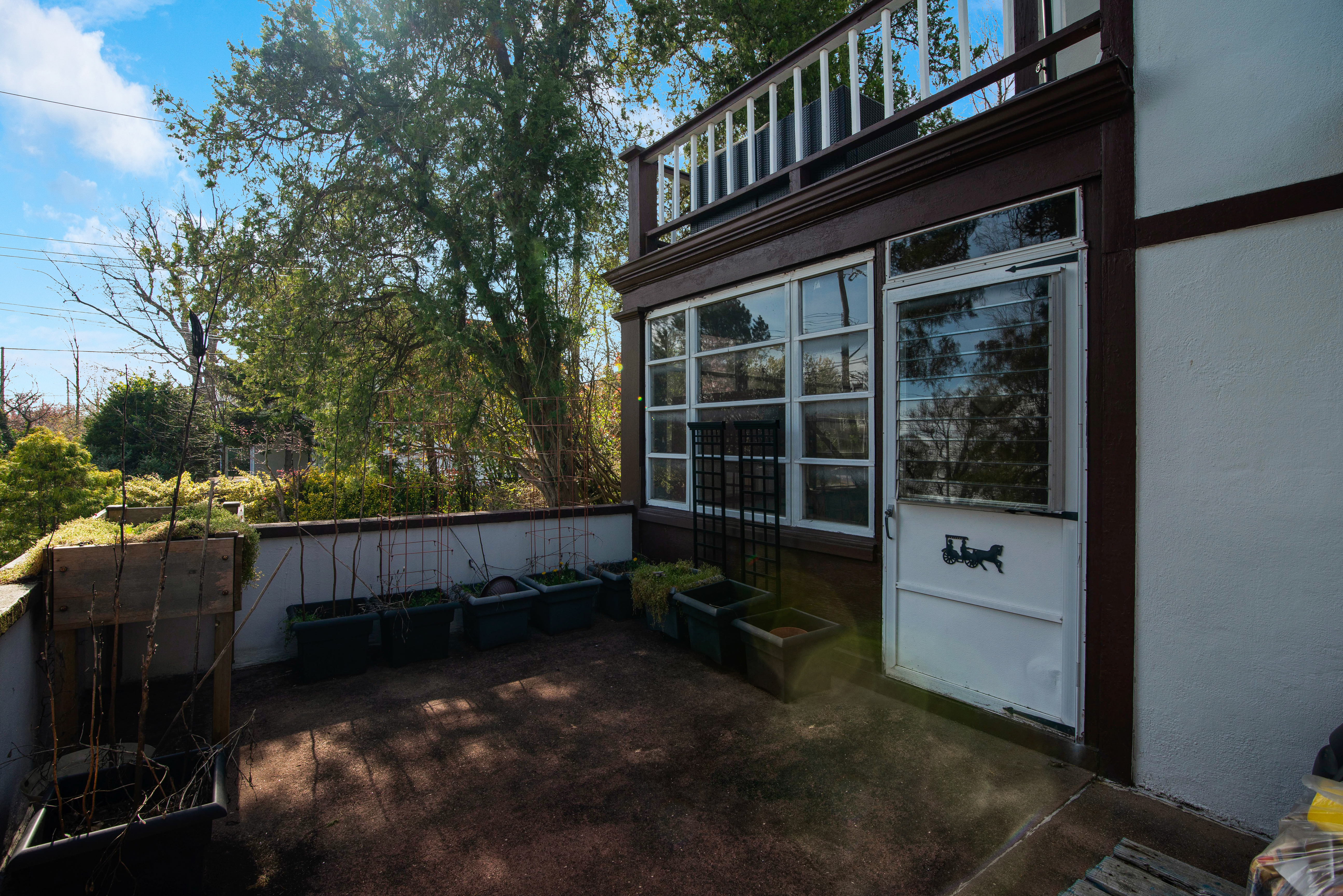 4499 Hylan Boulevard Staten Island, NY 10312 - Photo 23 of 26