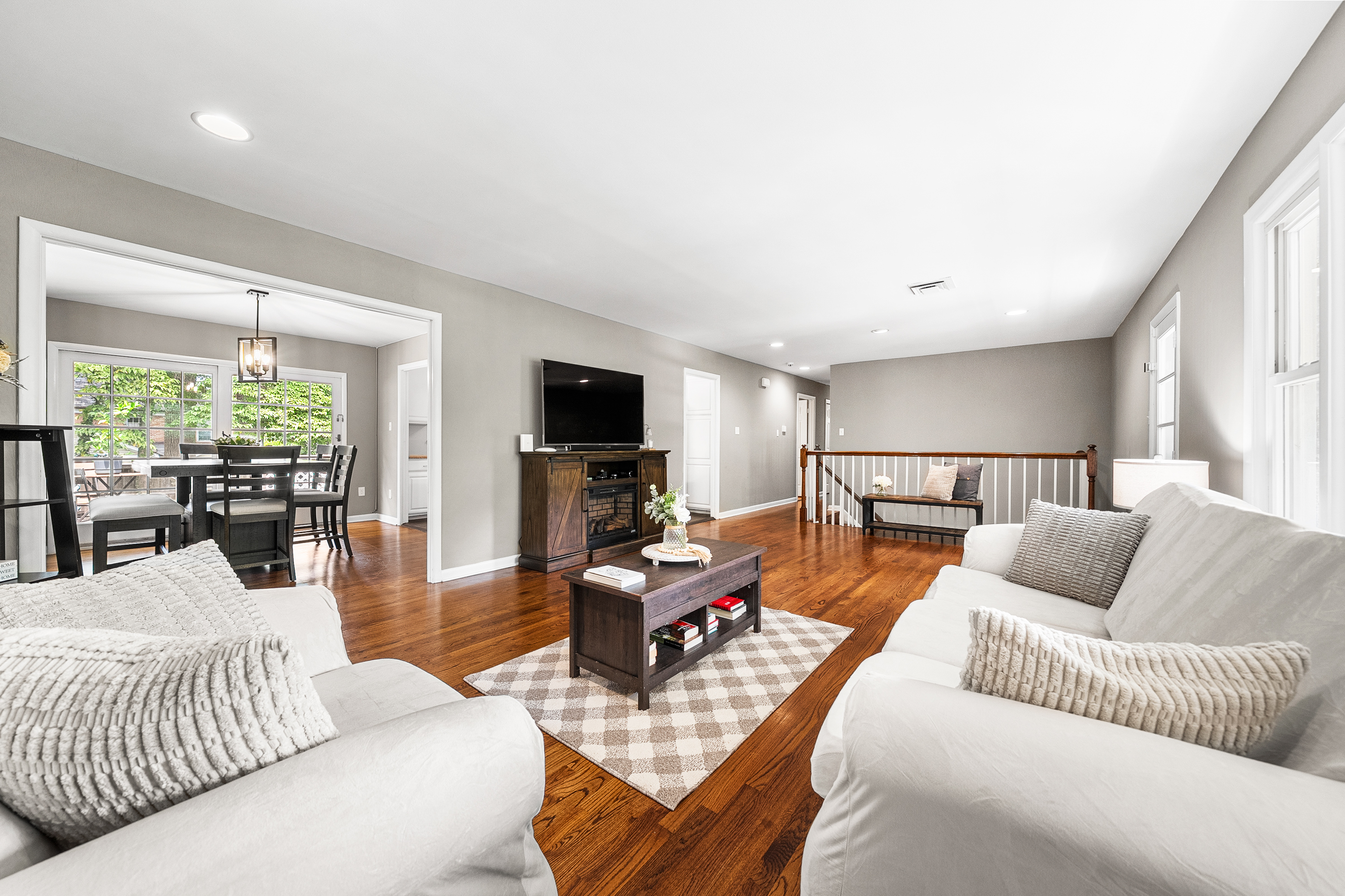1213 Dale Drive Silver Spring, MD 20910 - Photo 5 of 36