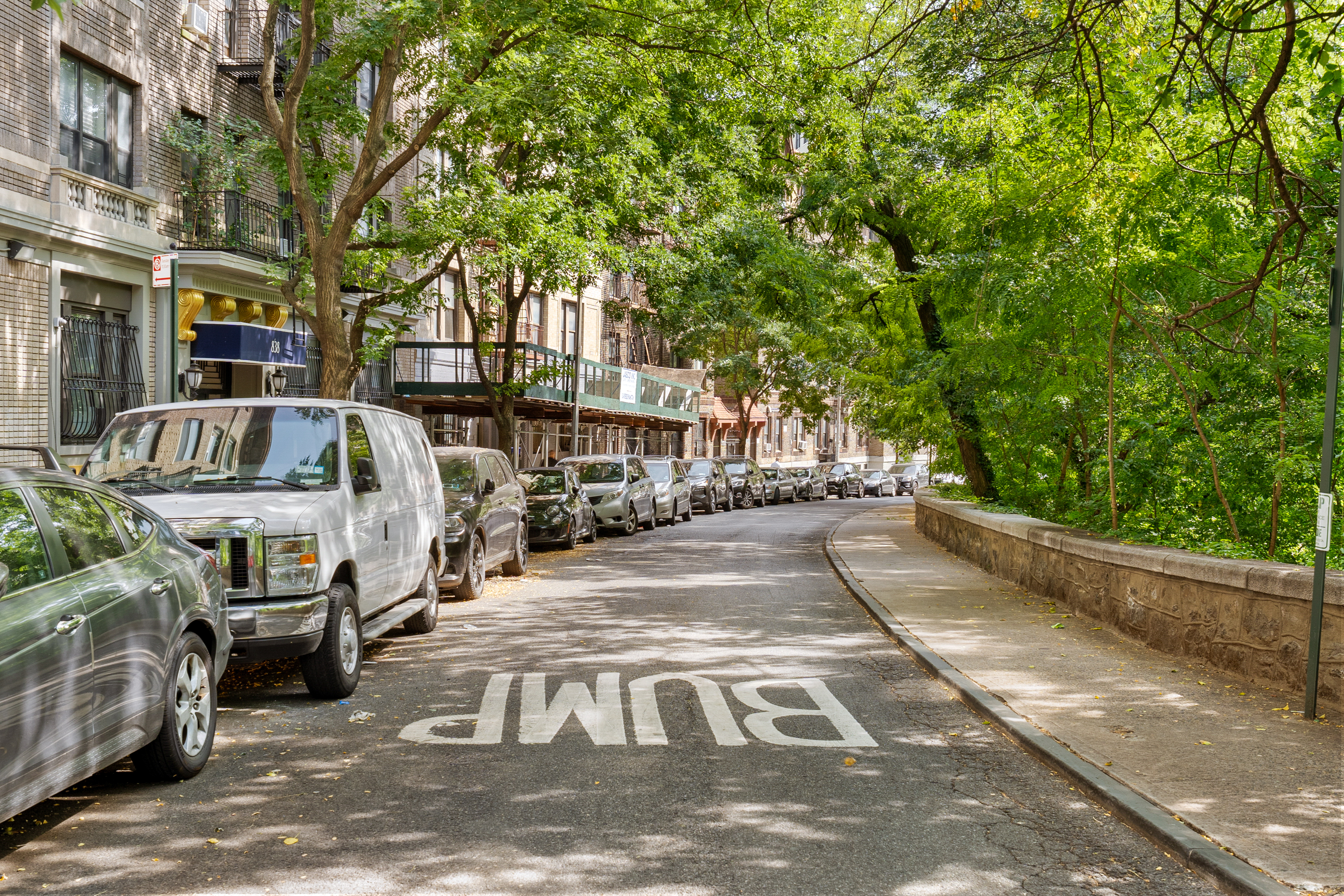 834 Riverside Drive, Unit E6 Manhattan, NY 10032 - Photo 6 of 22 a view of a street with houses