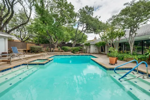 $1,500,000 | 6715 Glenhurst Drive, Dallas, TX 75254