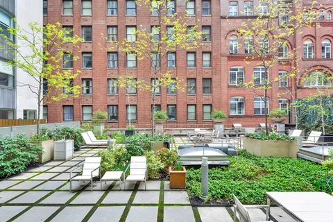 $699,000 | 99 John Street, Unit 716 | Financial District