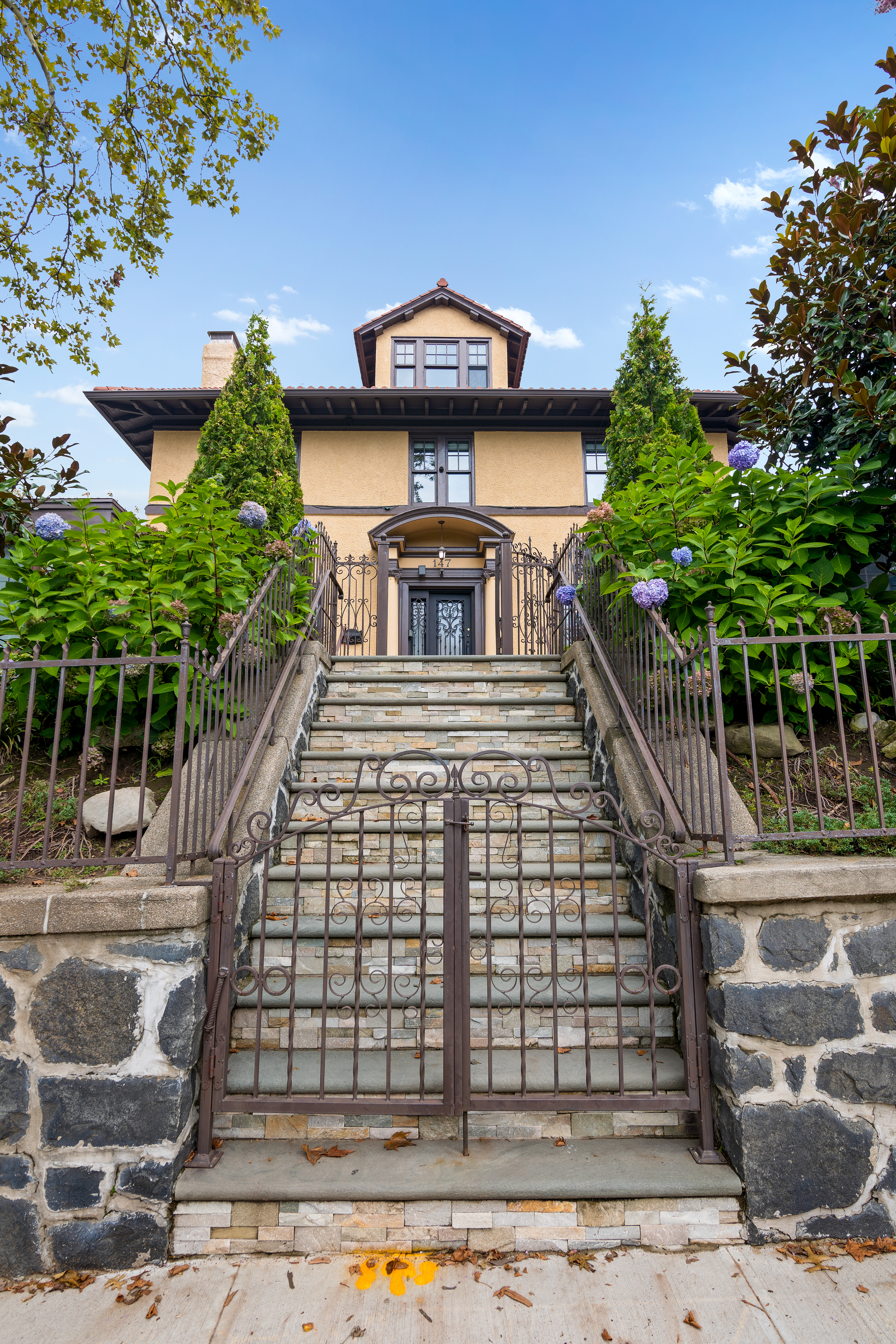 147 85th Street Brooklyn, NY 11209 - Photo 1 of 19