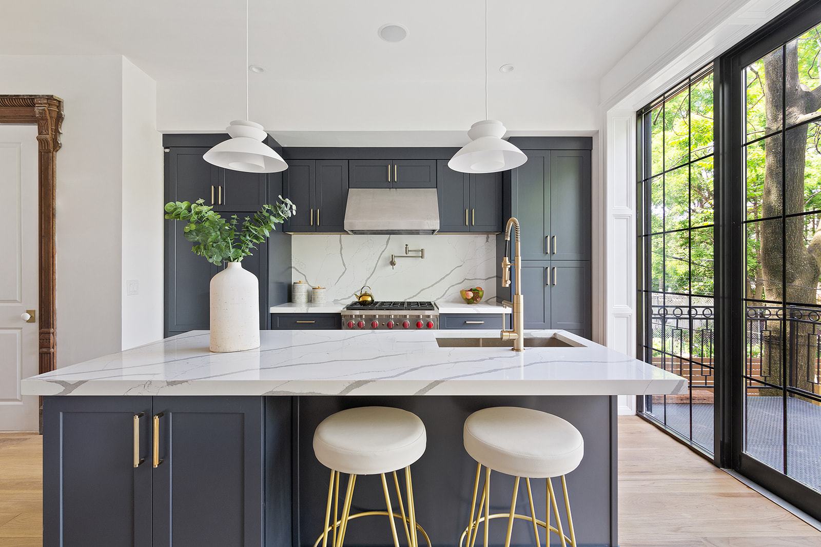 829 A Greene Avenue Brooklyn, NY 11221 - Photo 2 of 16