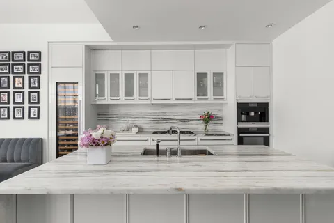 $10,000,000 | 200 East 95th Street, Unit 12A | Upper East Side