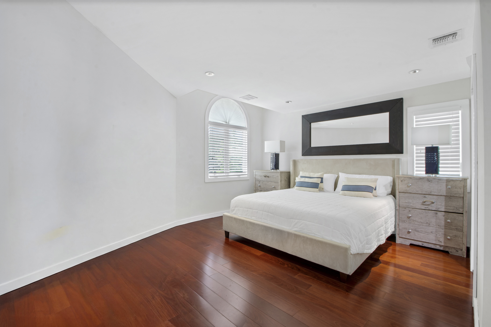 34 Zephyr Avenue Staten Island, NY 10312 - Photo 24 of 42