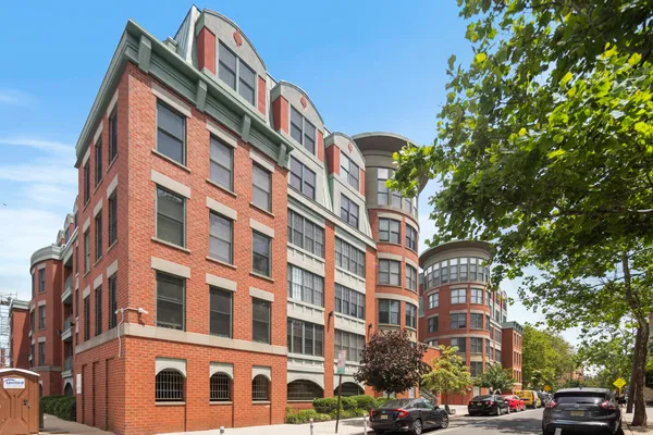 $750,000 | 402 9th Street, Unit W3J, Hoboken, NJ 07030