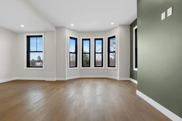 $1,025,000 | 16 Yale Terrace, Unit 2, Jamaica Plain, MA 02130