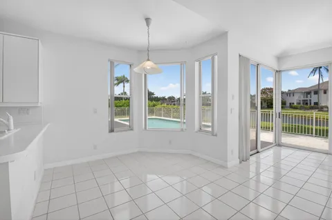 $2,990,000 | 5768 Harrington Way, Boca Raton, FL 33496
