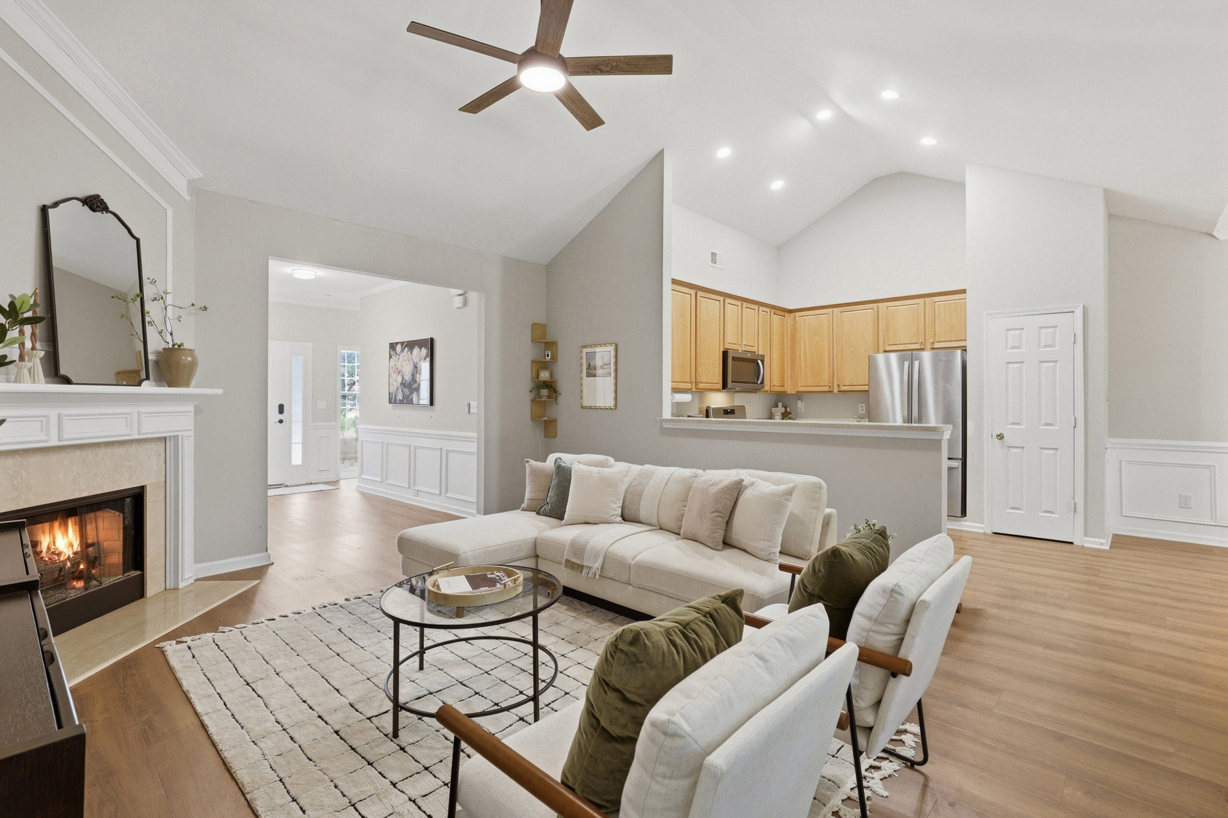 2454 Carmathen Road Charlotte, NC 28269 - Photo 4 of 41