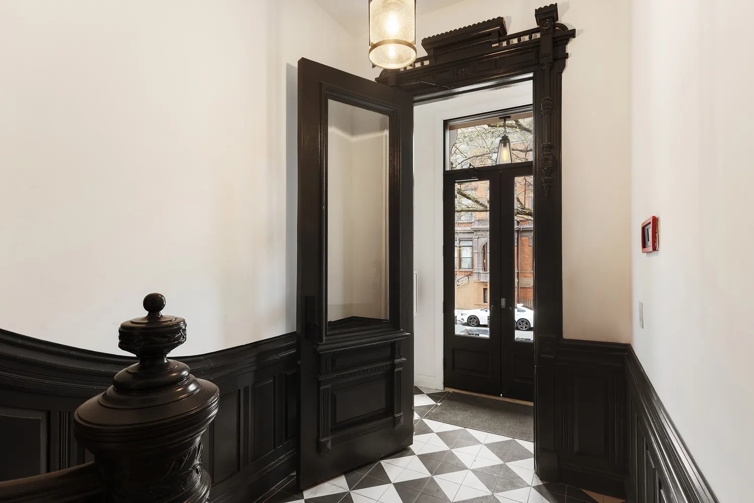 $2,095,000 | 84 6th Avenue, Unit 2 | Park Slope