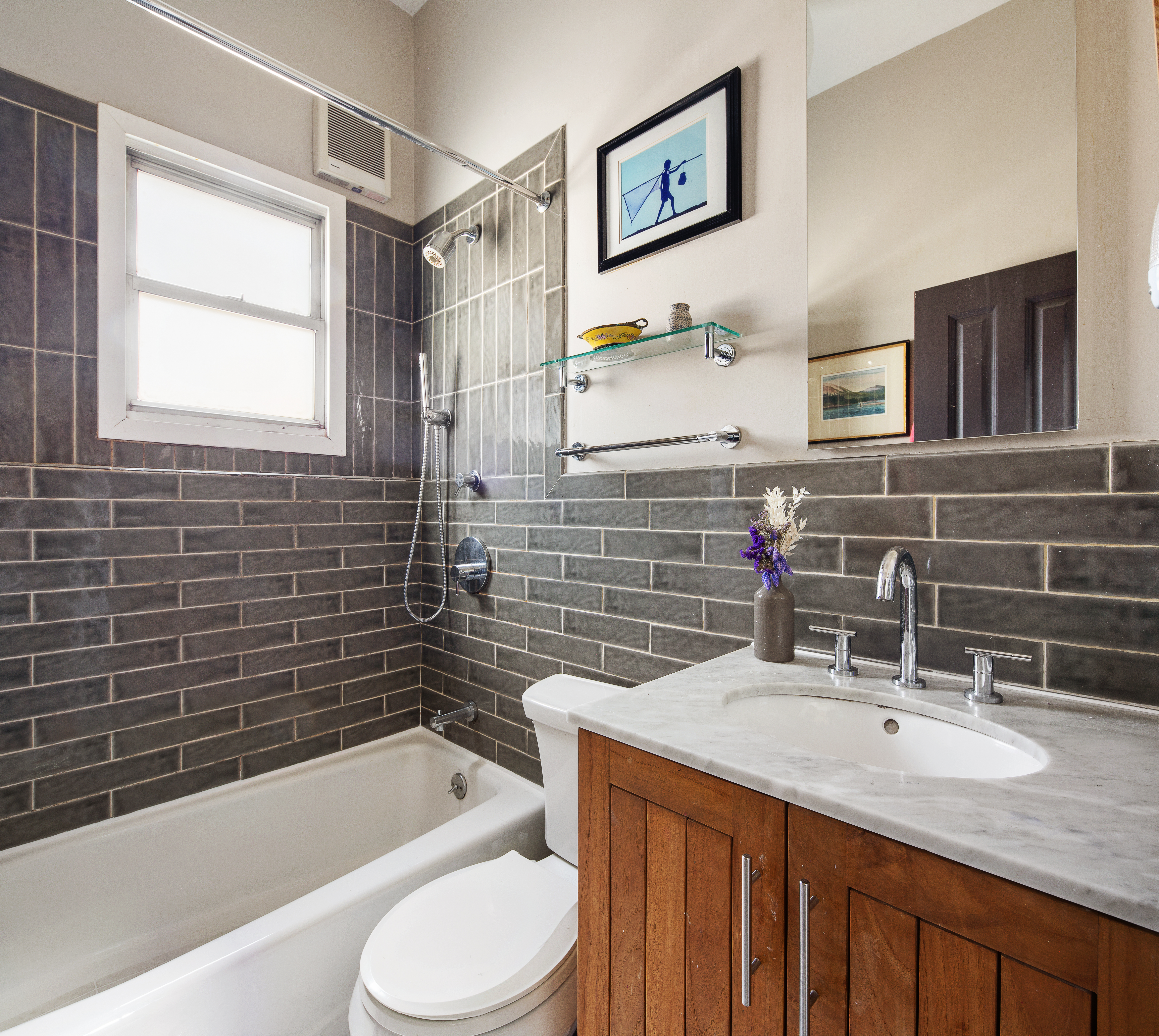 11 Sylvan Terrace Manhattan, NY 10032 - Photo 12 of 16 a bathroom with a granite countertop sink toilet and bathtub