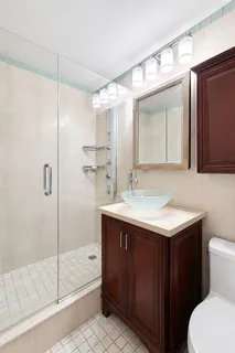 $1,150,000 | 112-01 Queens Boulevard, Unit 21B | Forest Hills