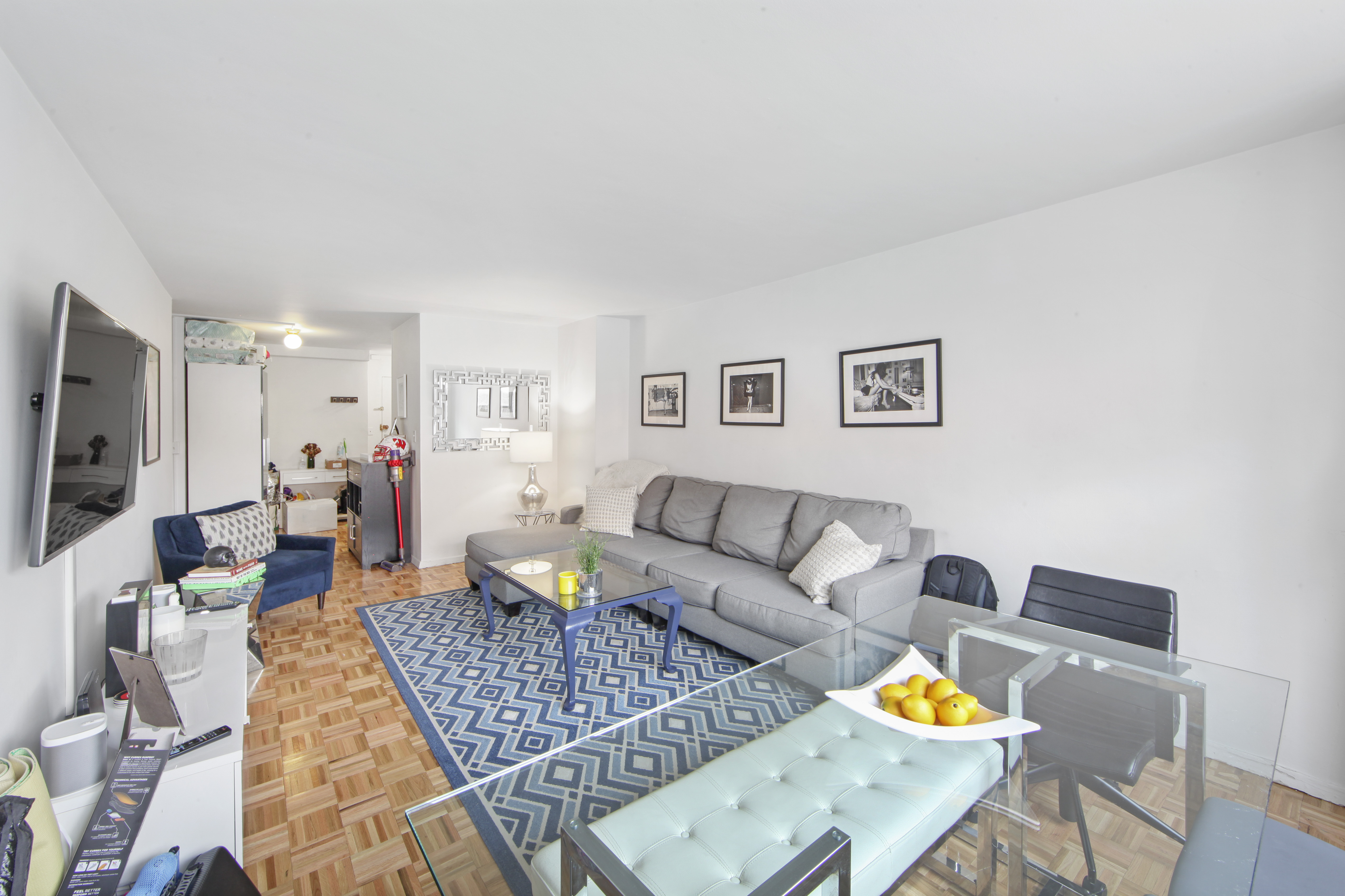 15 Charles Street, Unit 2H Manhattan, NY 10014 - Photo 7 of 9