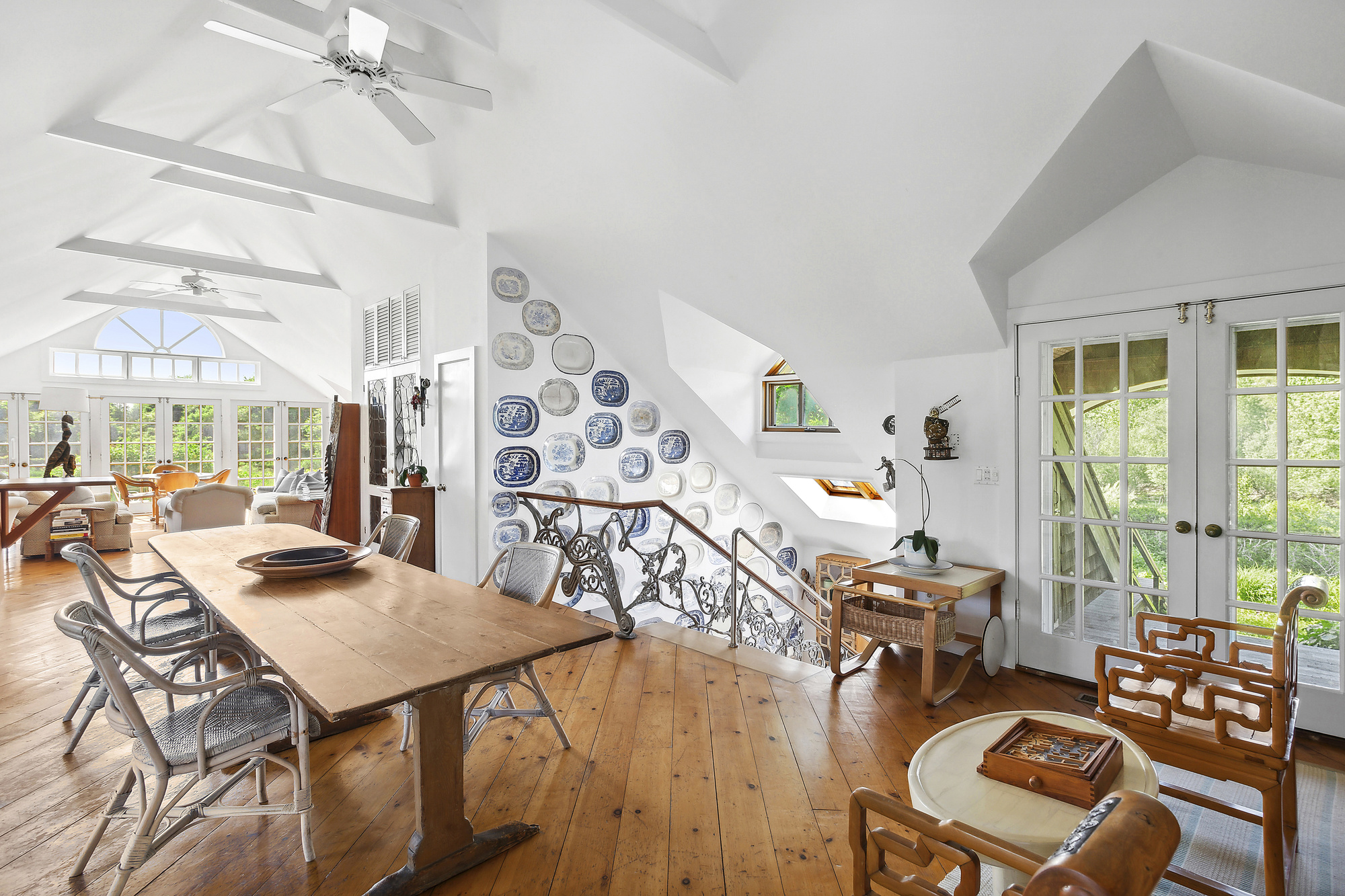 488 Ocean Road Bridgehampton, NY 11932 - Photo 8 of 21 a living room with furniture and wooden floor