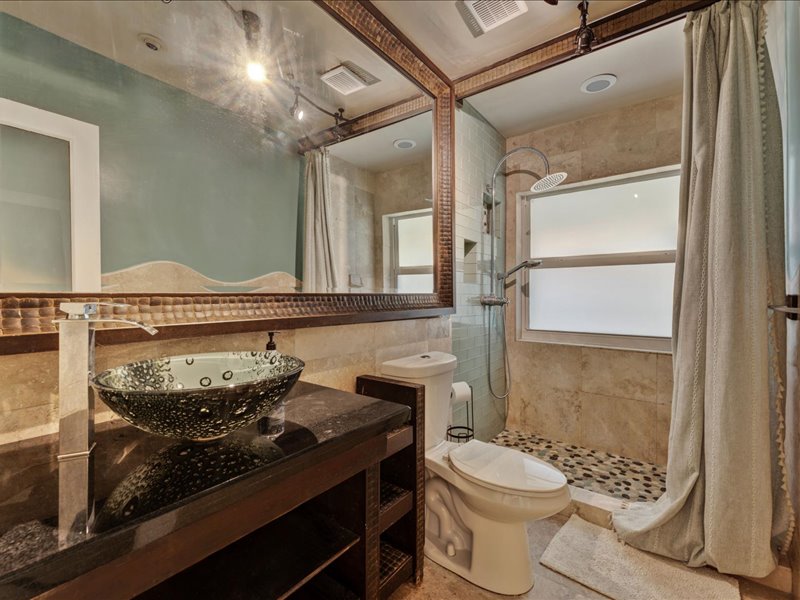 1150 North Biscayne Point Road Miami Beach, FL 33141 - Photo 43 of 65 Gallery Image 43