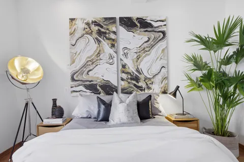 $2,600,000 | 135 West 4th Street, Unit 2W | Greenwich Village