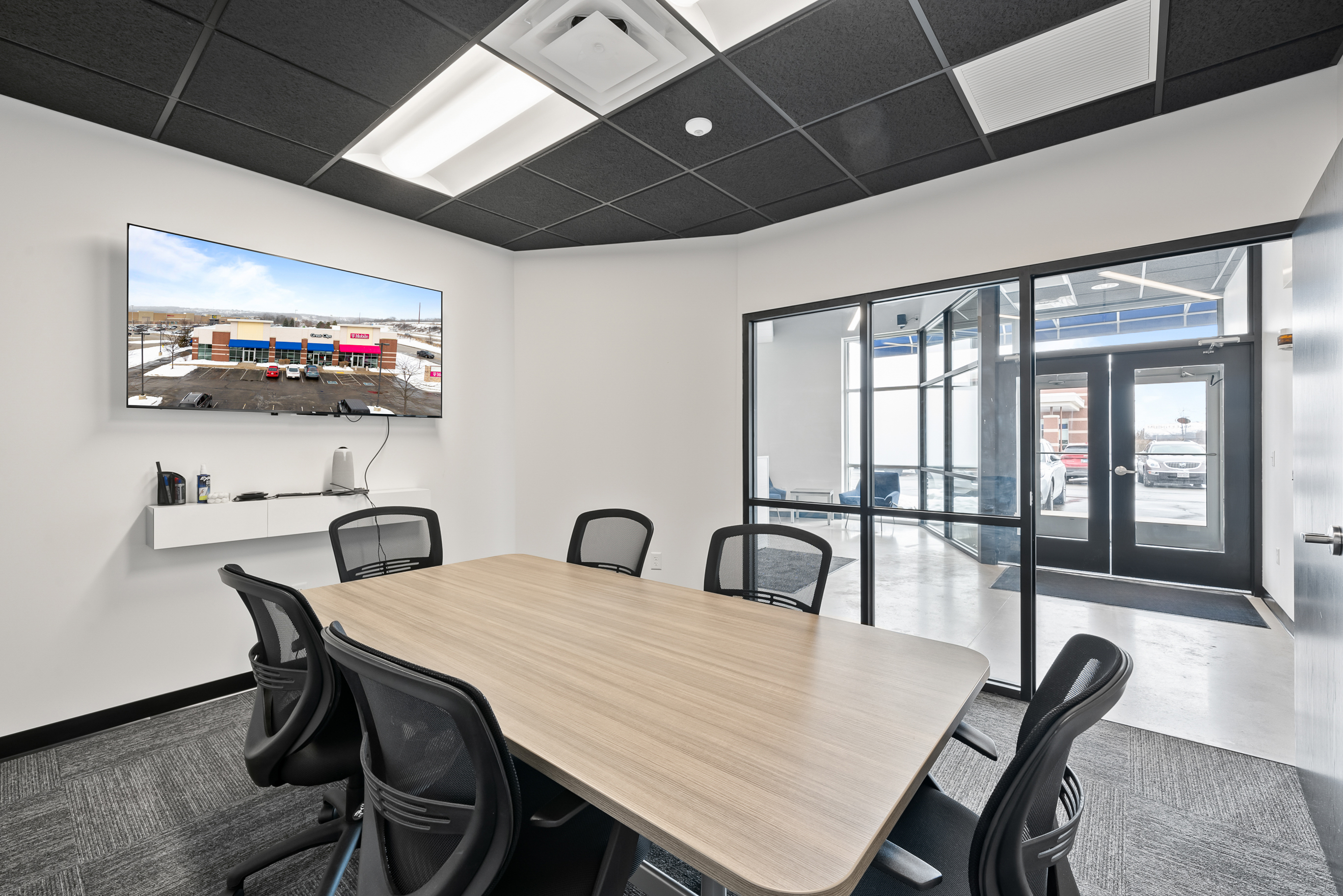 652 North Edwards Boulevard, Unit 4 Lake Geneva, WI 53147 - Photo 13 of 27