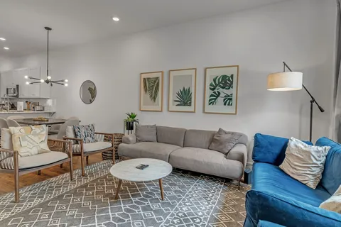 $949,900 | 2001 Convent Place, Unit 7, Nashville, TN 37212