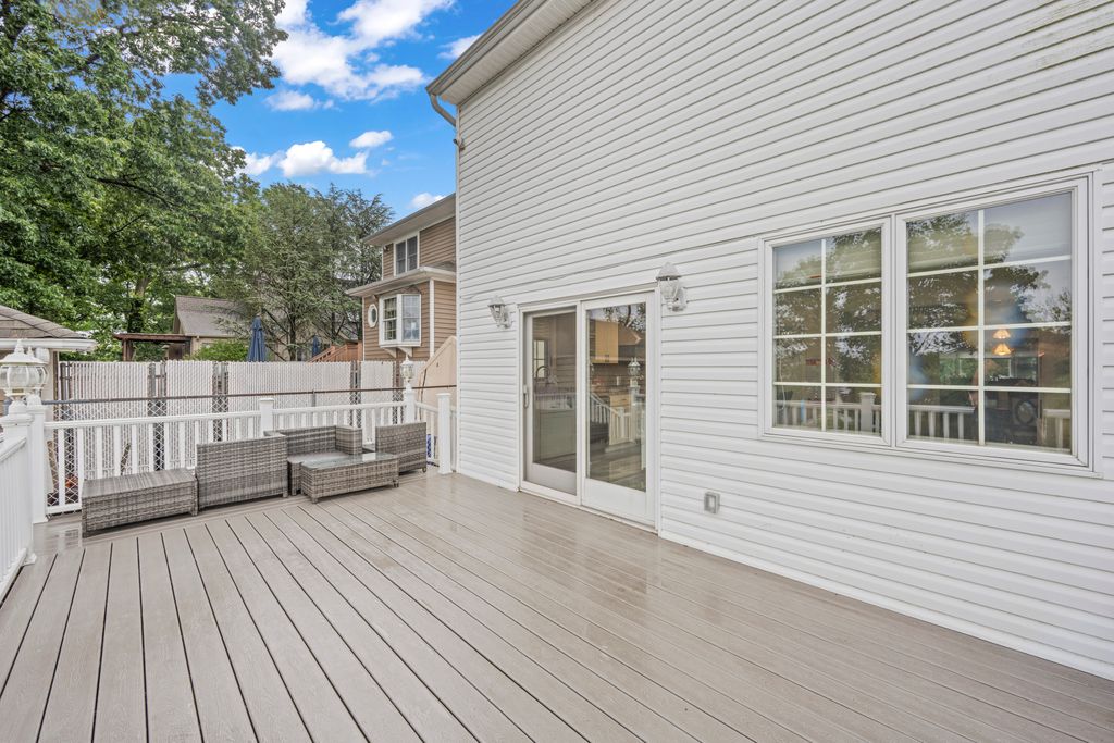 79 Sparkill Avenue Staten Island, NY 10304 - Photo 27 of 32 a view of a house with a deck