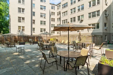 $575,000 | 2737 Devonshire Place Northwest, Unit 26, Washington, DC 20008