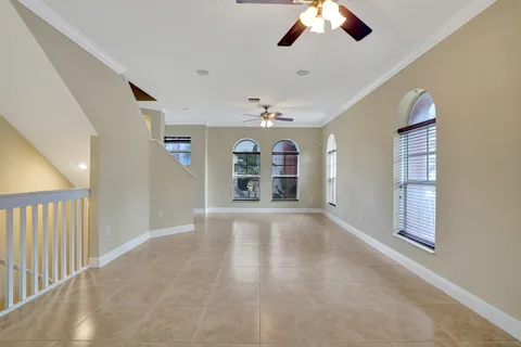 $575,000 | 1033 Northeast 17th Way, Unit 1201, Fort Lauderdale, FL 33304