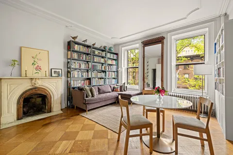 $775,000 | 21 South Portland Avenue, Unit 2F | Fort Greene